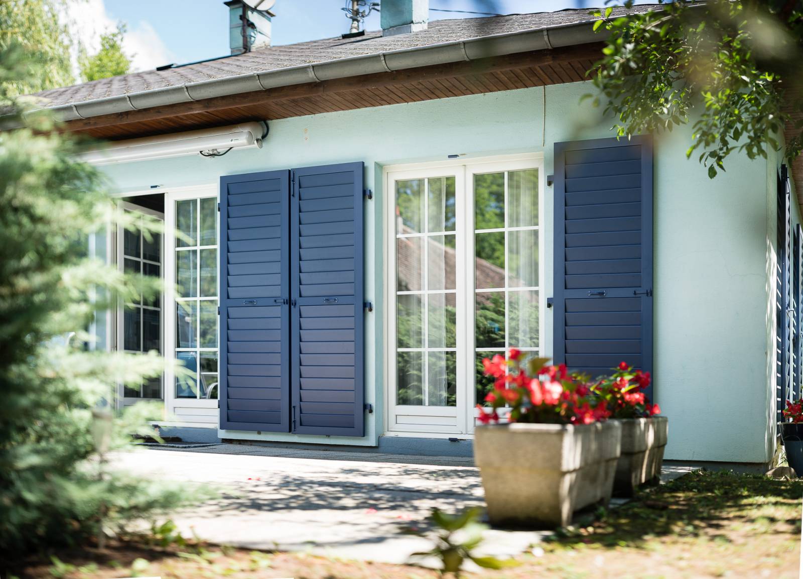 Volet battant VOLPO en aluminium à Gournay en Bray 