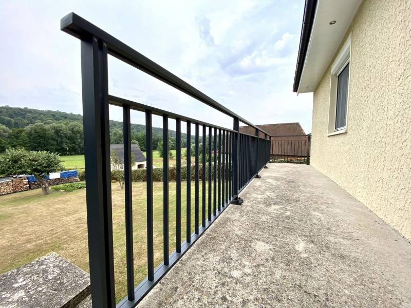 Garde-corps Horizal droit à Dieppe et Gournay en Bray