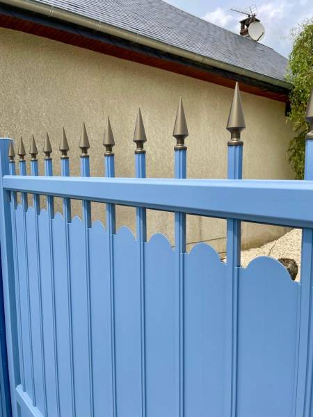 Finition pointes portail alu Gournay Fermeture