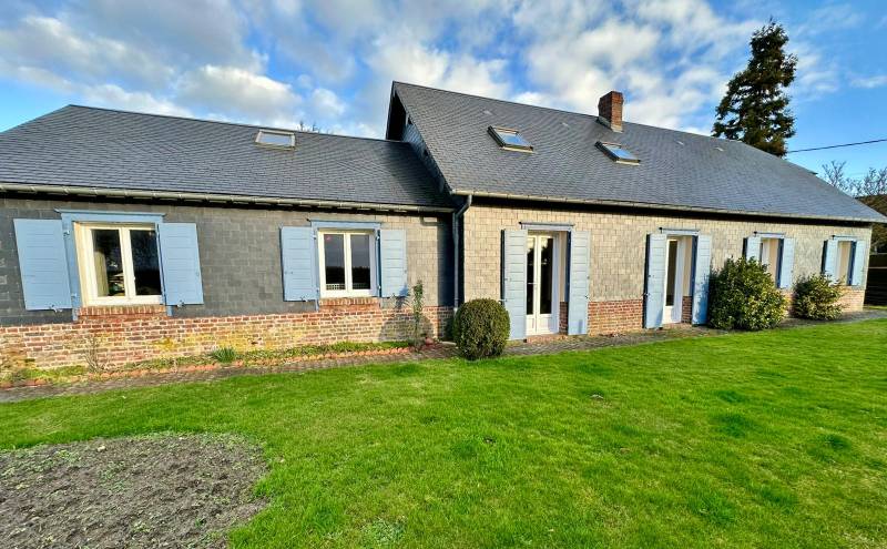 Rénovation façade avec volets aluminium isolés Beauvais Oise