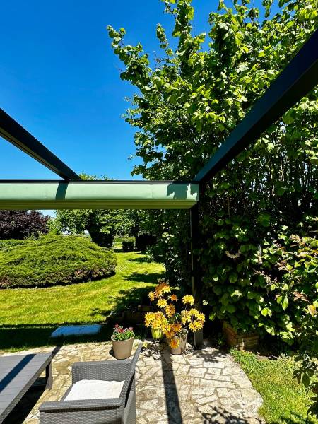 Gournay Fermeture pergola en toile et alu Gaviota