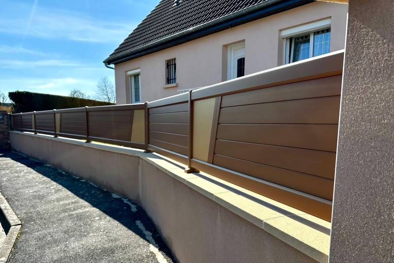 Portail et d’une Clôture en Aluminium CETAL à Gournay-en-Bray : Haut de Gamme et sur-Mesure