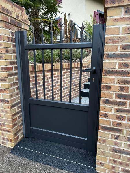 Portillon en aluminium Cetal à Elbeuf en Bray 