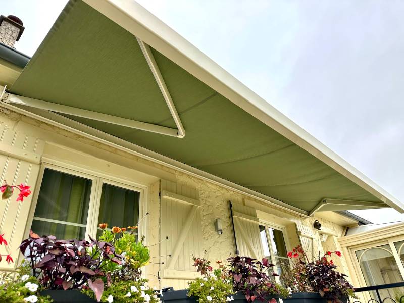 Store de terrasse Gaviota par Gournay fermeture